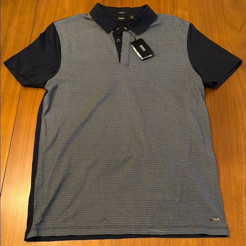 NWT Hugo Boss Blue and White Polo Shirt Modern Design (Men’s Large, Trim Fit)